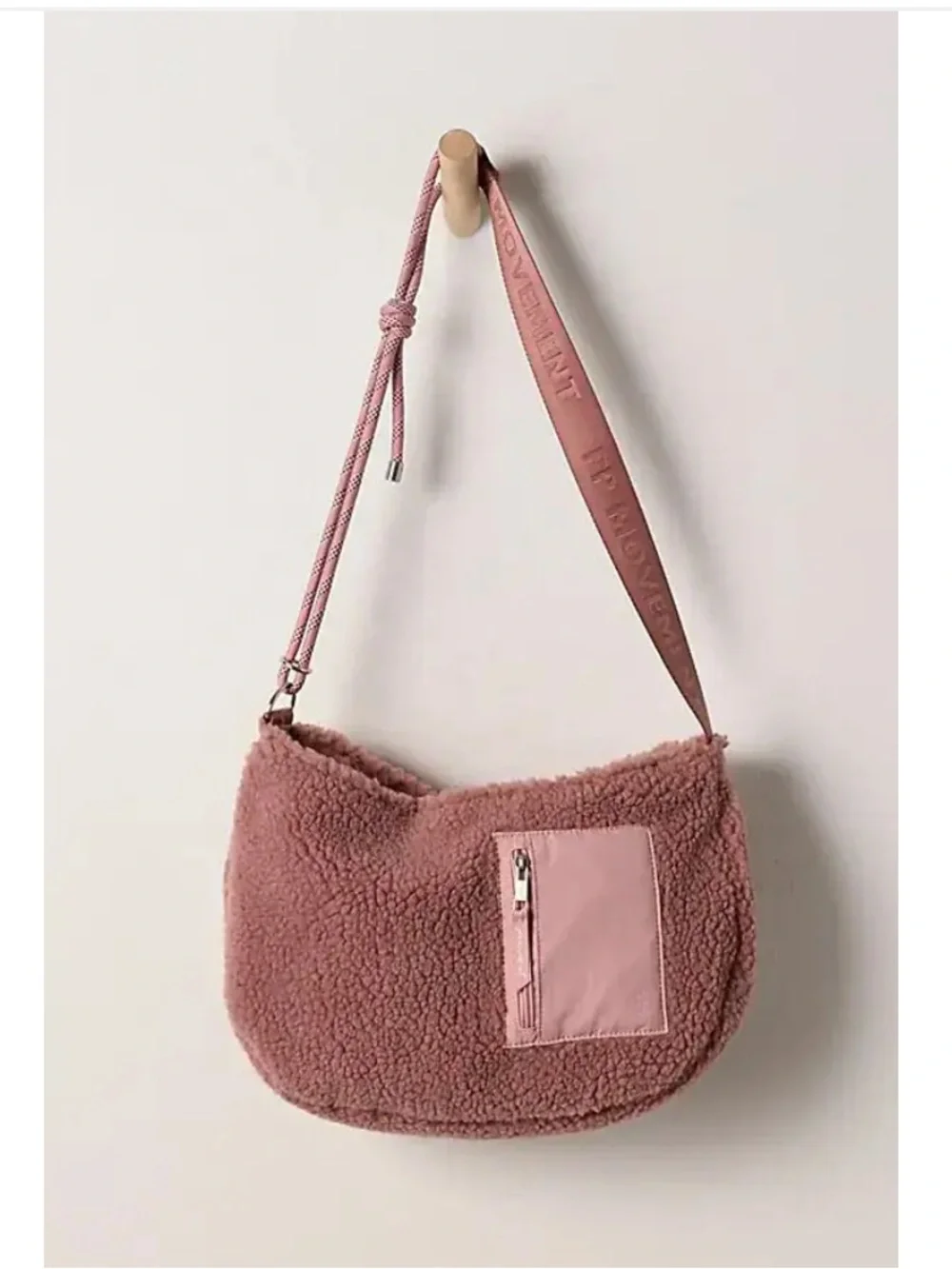 Free People slopes Sherpa sling bag Shoulder Bag in Dusty Rose mauve